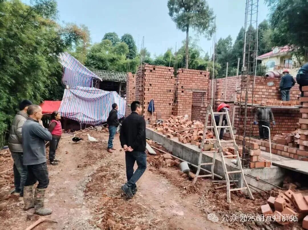 集益镇开展在建房屋巡查工作