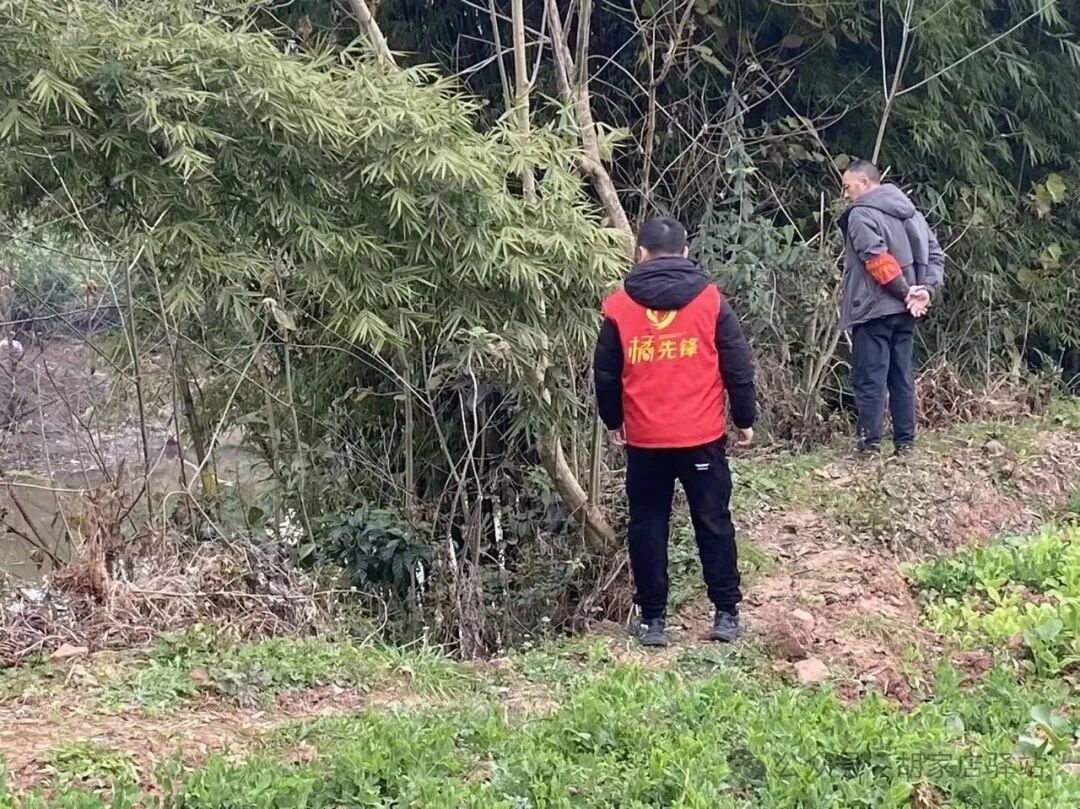 开展秸秆禁烧巡查工作1